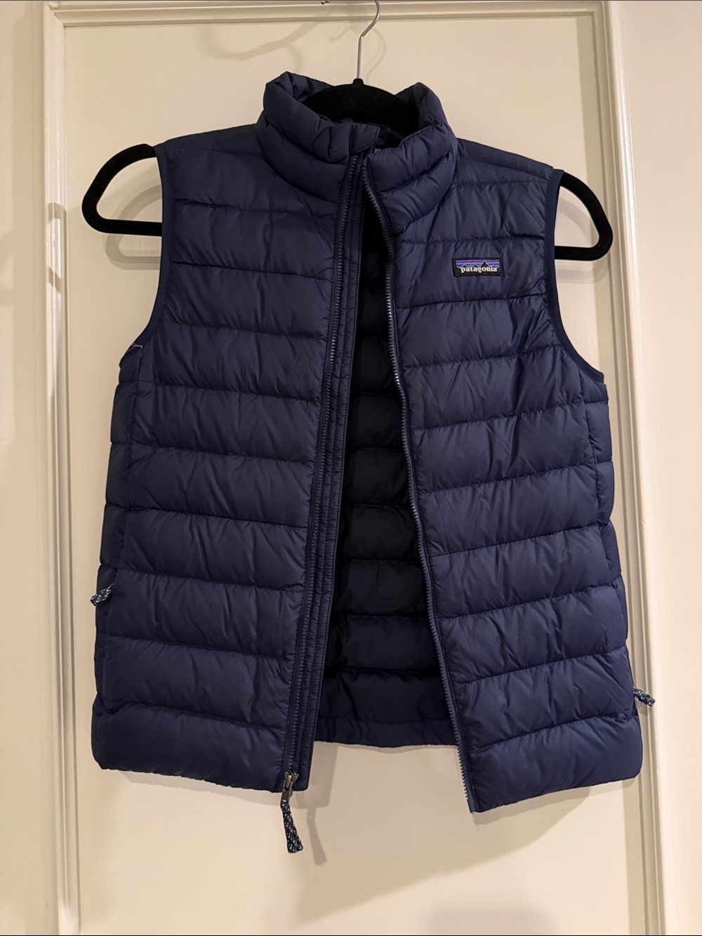 Patagonia Kids Navy Blue Quilted Puffer Vest- Size M (10)